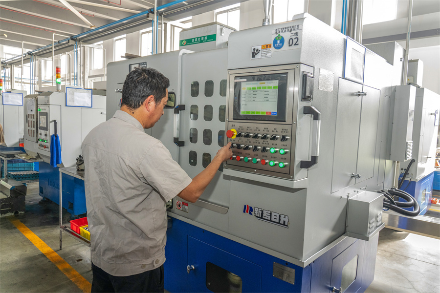 Rettificatrice per interni