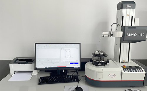 L'attrezzatura di prova è completamente aggiornata per essere importata dalla Germania