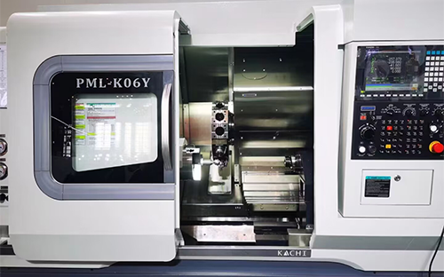 Sono state aggiunte due nuove macchine avanzate per la lavorazione combinata di tornitura e fresatura